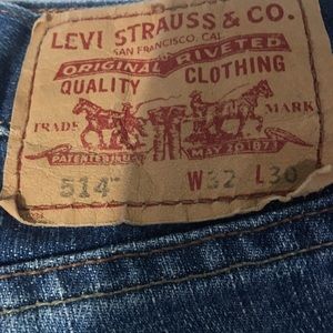 Levi’s 32x30 gently worn